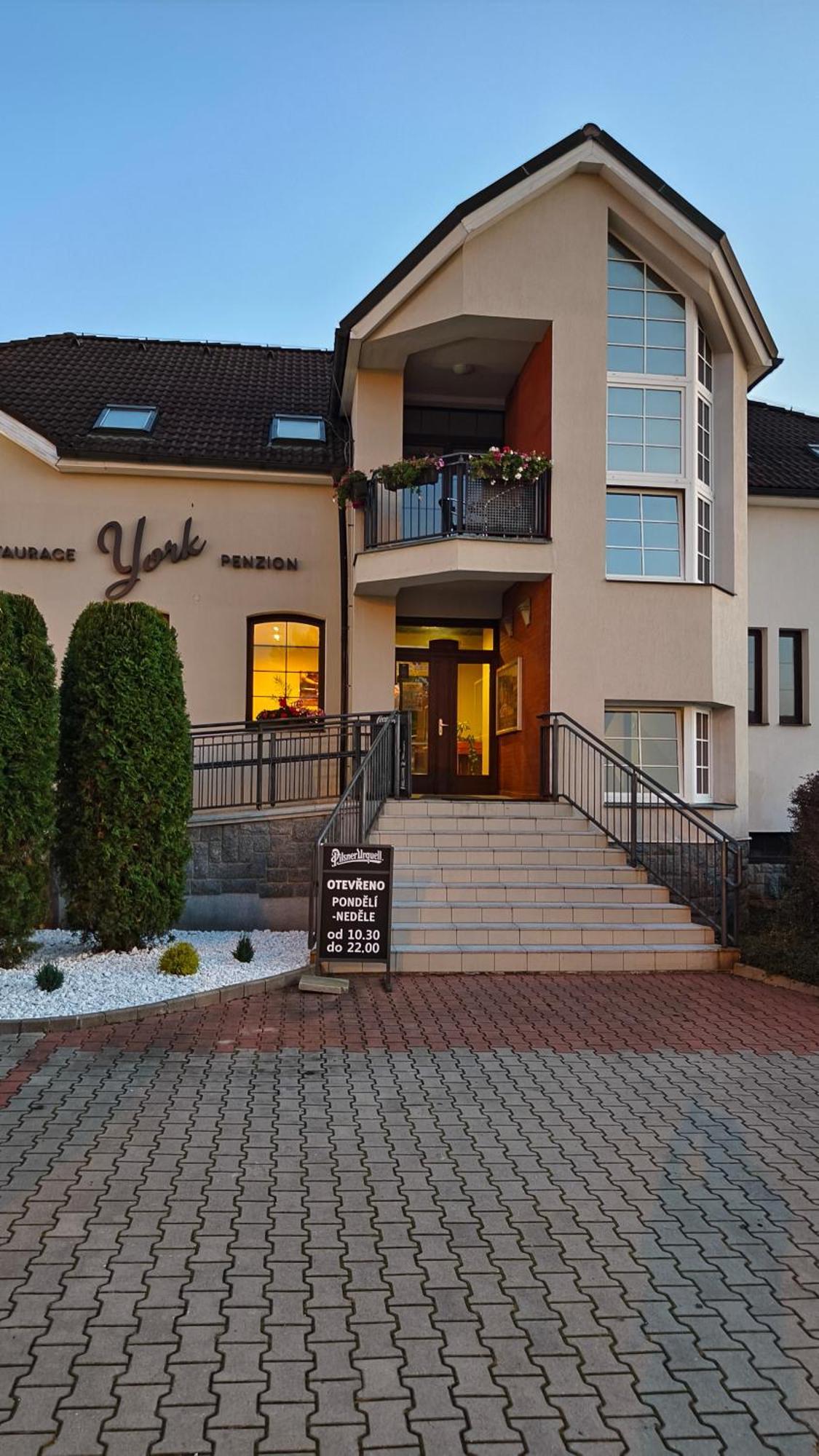 Penzion York Liberec Exterior foto